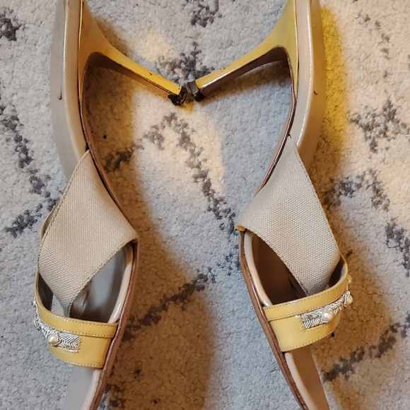 🌼🌼 CHANEL Slip On Heels 🌼🌼 - Picture 10 of 12